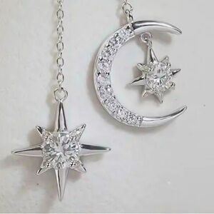 NWT MOISSANITE EARRINGS